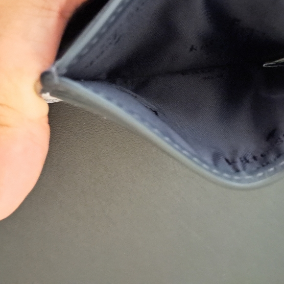 Spade Flower PVC, Navy Multi colored NWT - Picture 6 of 6